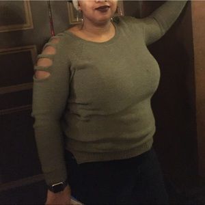 👄Olive Sweater👄